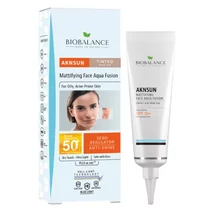 BioBalance SZÍNEZETT HIDRATÁLÓ ÉS MATTÍTÓ FÉNYVÉDŐ ARCKRÉM SPF50+ 40ML